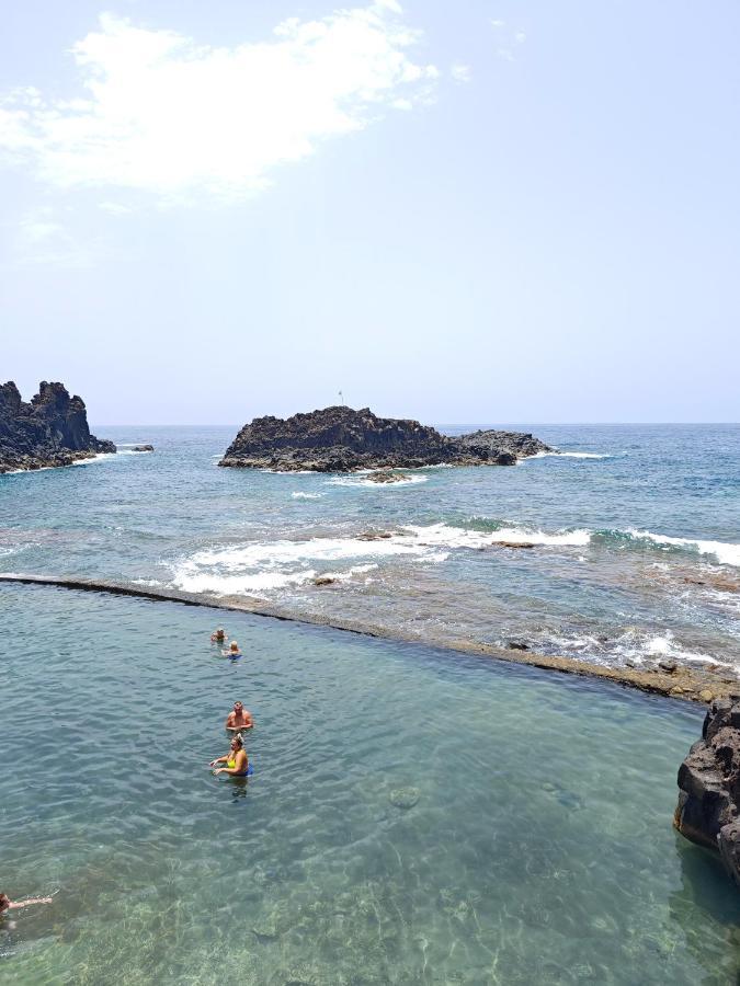 Cozy Apartment In Front Of The Natural Pools El Pris Екстериор снимка